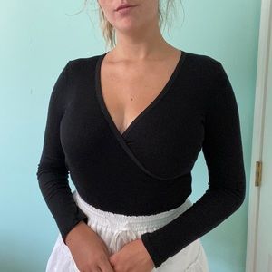 2 for $20 💫 UO Cross splice soft ribbed top